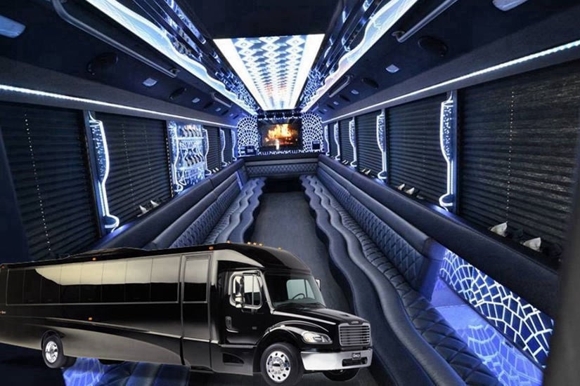 40 Passenger Party Bus With Restroom